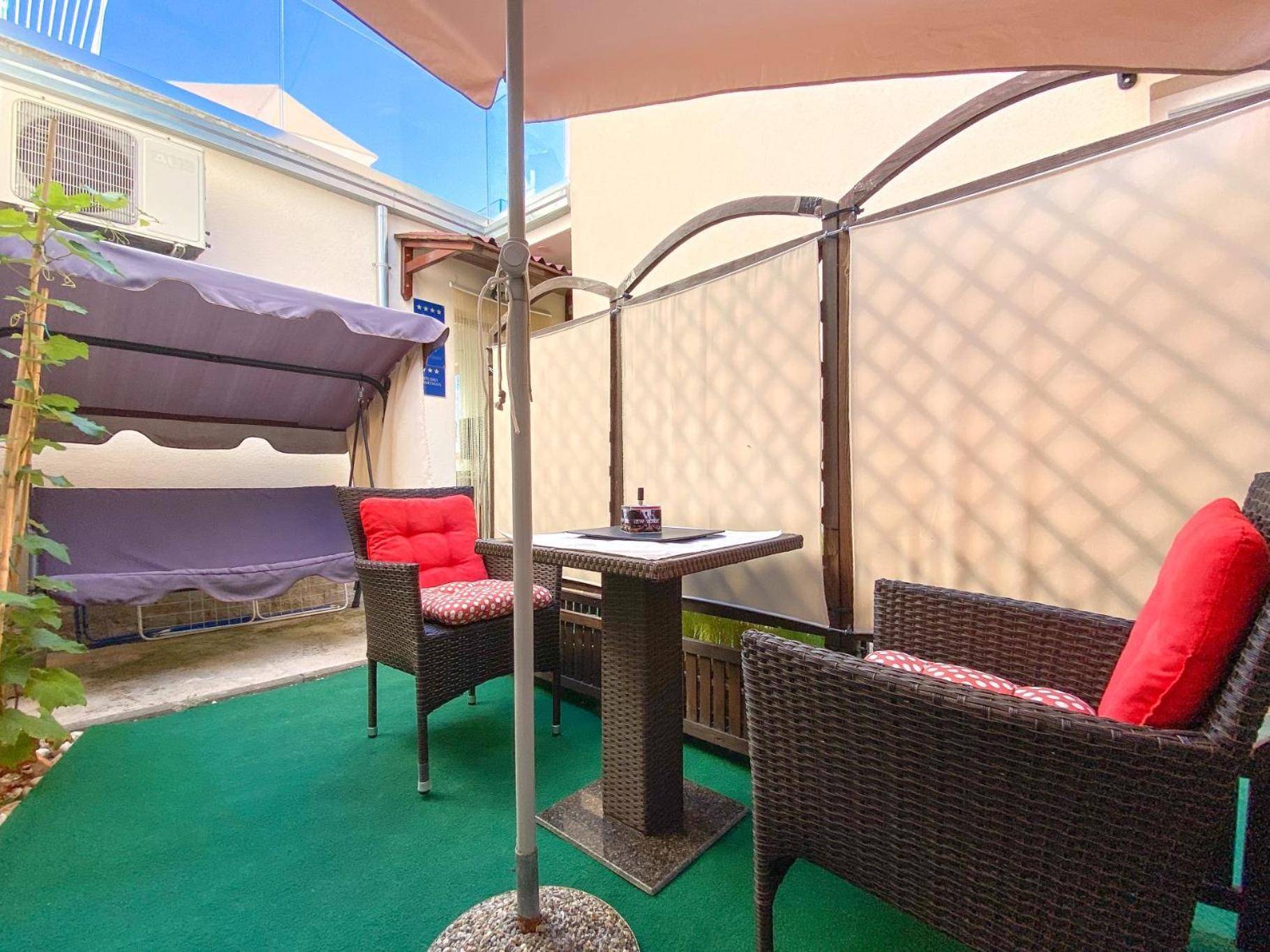 Appartamento Gardenia One Novigrad Istria Esterno foto
